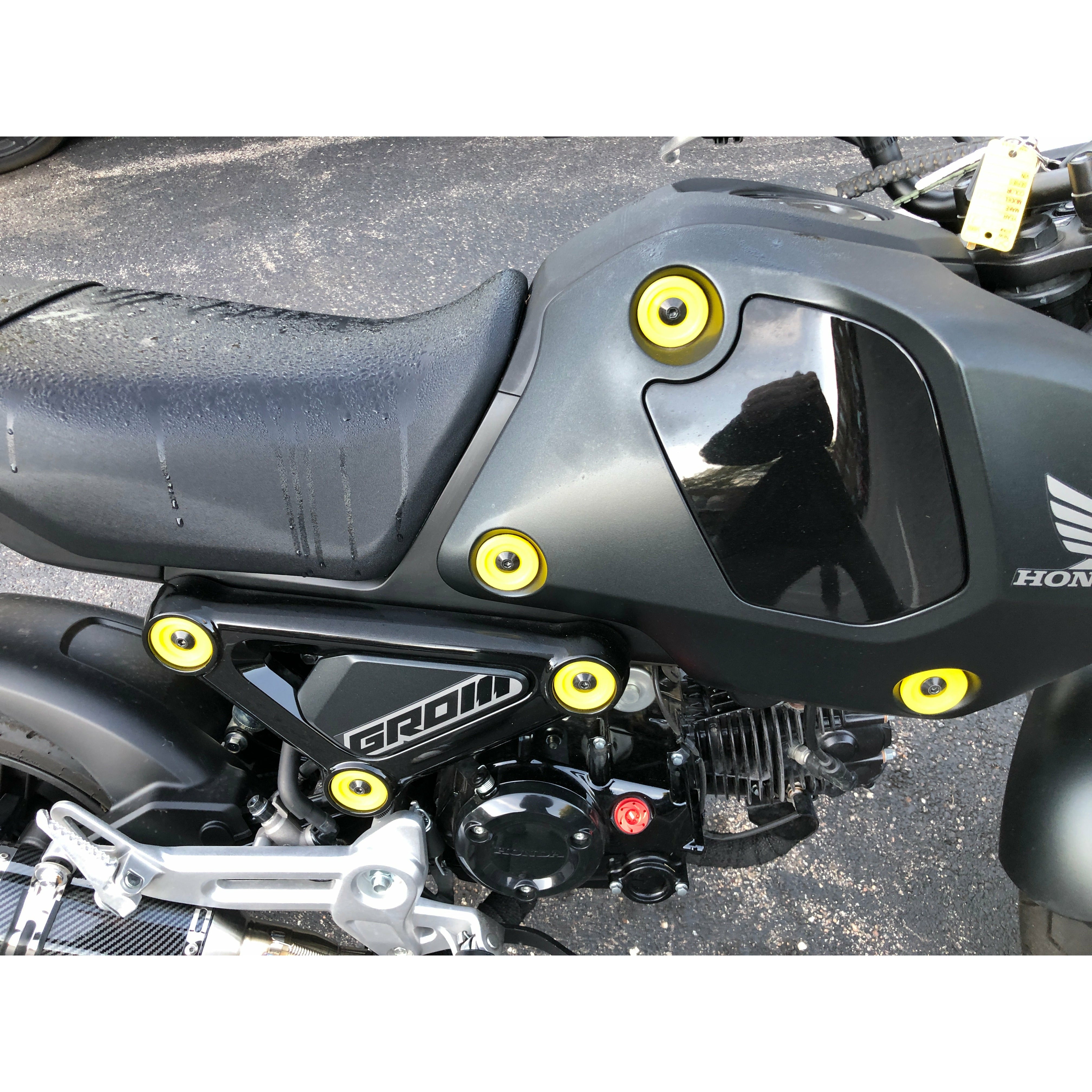 Honda grom deals side cover