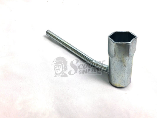 Spark plug wrench